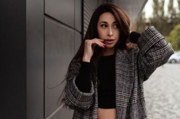 Who Romanian Girls for Marriage Are and How to Attract Them Online