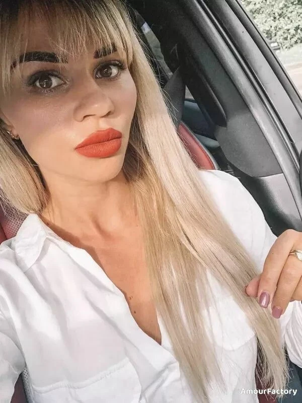 Marina Profile image 2