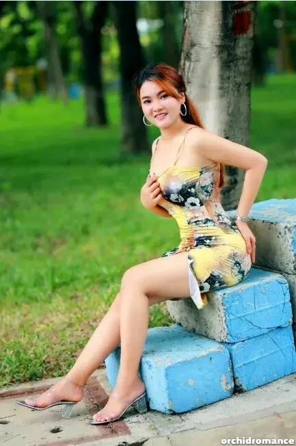 Denise Profile image 2