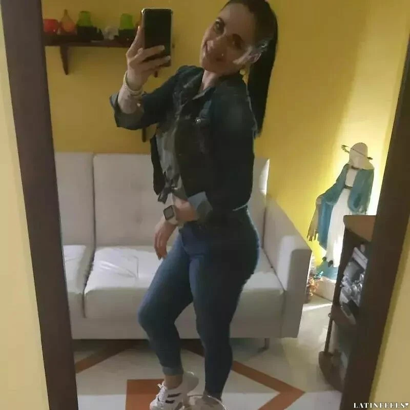 Maria Profile image 3