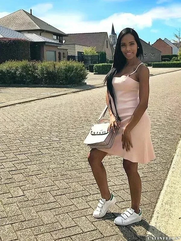 Valeria Profile image 1