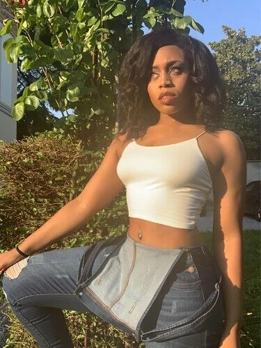 Bianca Profile image 2