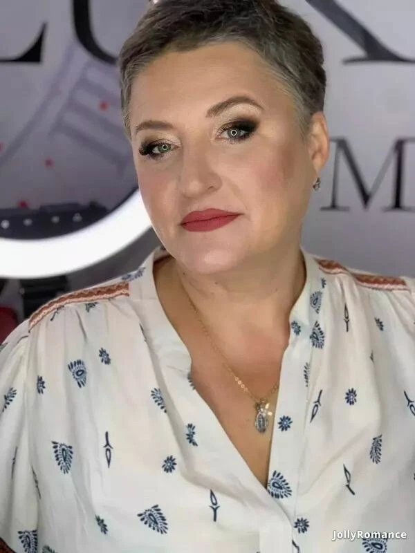 Francesca Profile image 3